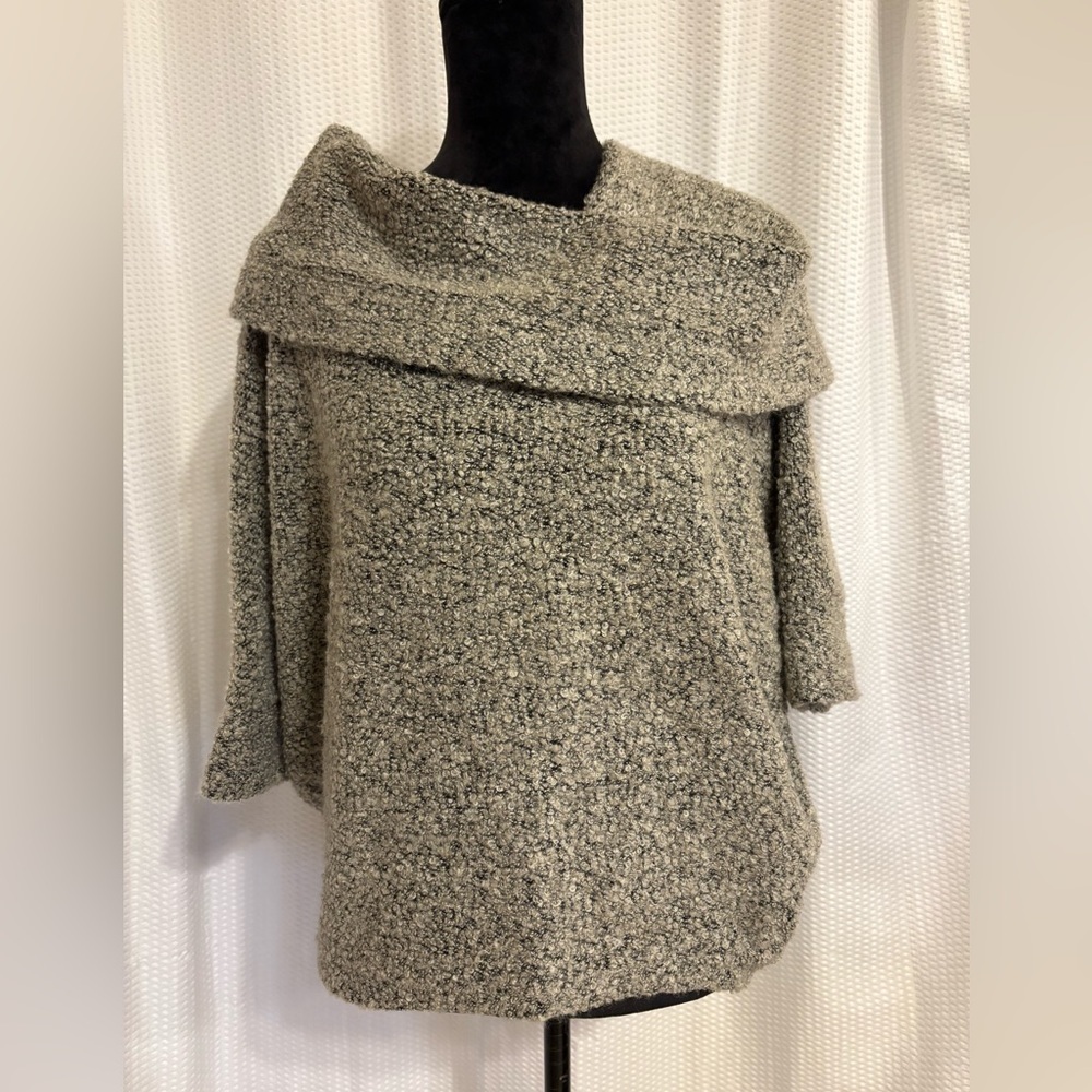 Loft gray short sleeve cowl neck sweater size medium